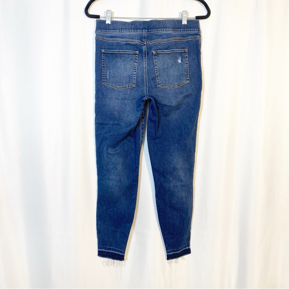 SPANX Distressed Ankle High Rise Skinny Jeans: Medium Wash - Picture 4 of 14